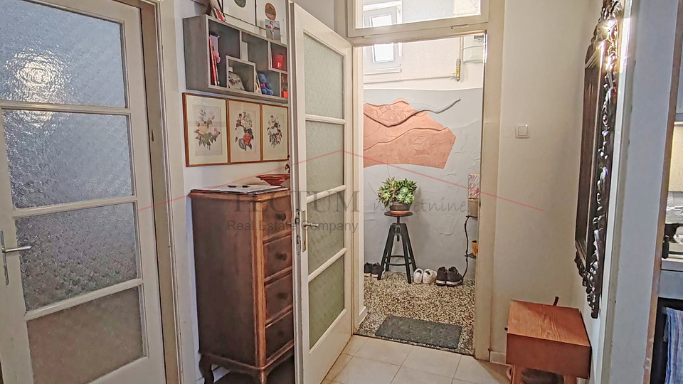 Črnomerec, 3-bedroom apartment in a house, ground floor 81m2!
