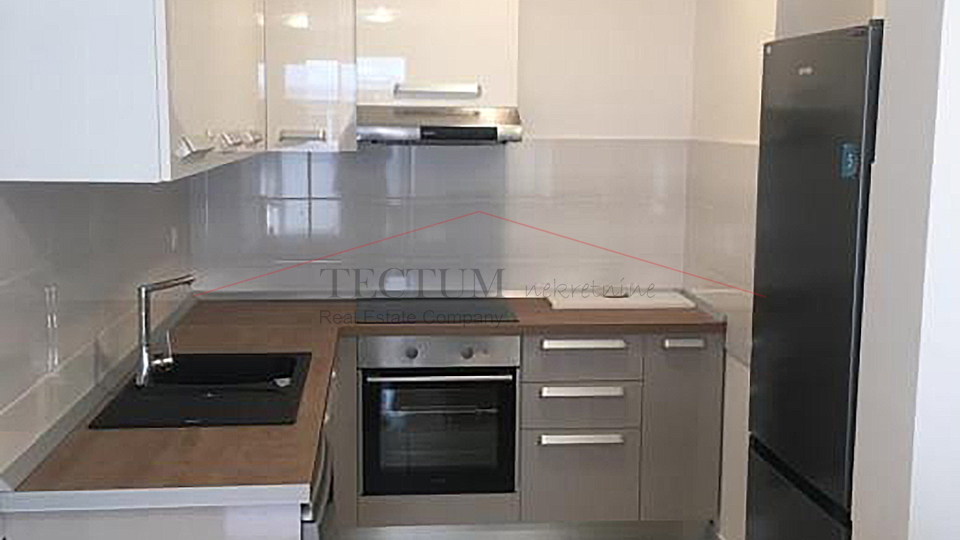 &Scaron;pansko&comma; dvosoban stan 60m2&comma; prizemlje&excl;