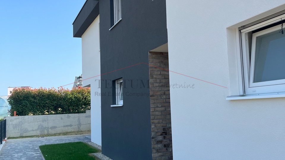 STUPNIK, KUĆA U NIZU, 118M2, PRODAJA, 2450,00 EUR/M2, USELJIVO!!!