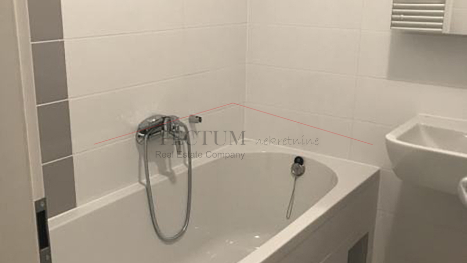 &Scaron;pansko&comma; dvosoban stan 60m2&comma; prizemlje&excl;