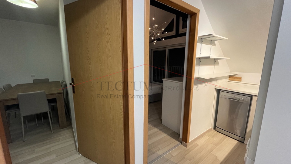 REMETINEC&comma; TROSOBAN STAN 70M2&comma; ZA DUGORO&Ccaron;AN NAJAM&excl;