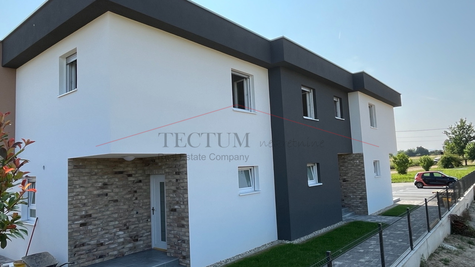 STUPNIK, ČETVEROSOBAN STAN, 119m2, PRODAJA, 2437,00 EUR/M2, USELJIVO!!!!