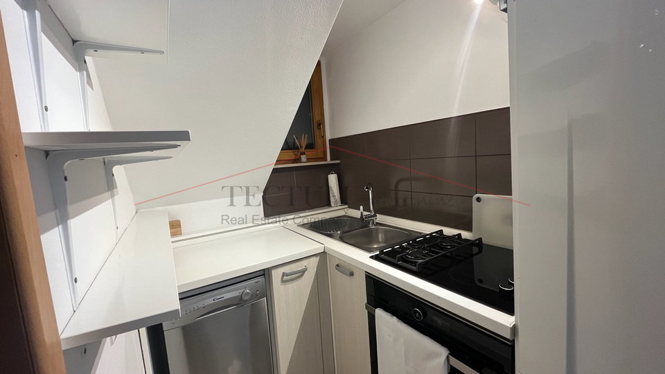 REMETINEC&comma; TROSOBAN STAN 70M2&comma; ZA DUGORO&Ccaron;AN NAJAM&excl;