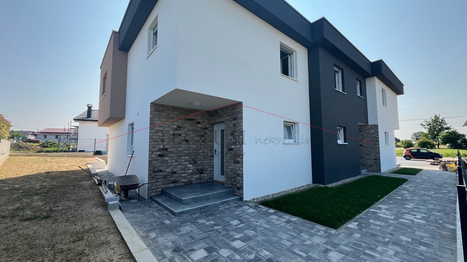 STUPNIK, ČETVEROSOBAN STAN, PRODAJA, 2521,00 EUR/M2