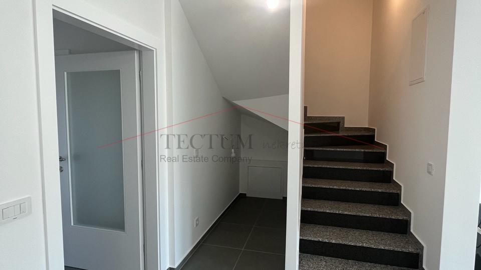 STUPNIK, KUĆA U NIZU, 4S, 119M2, PRODAJA, 2512,00 EUR/M2!! USELJIVO!!!