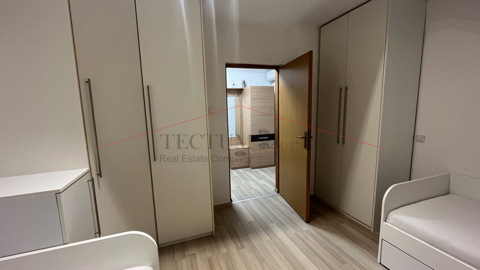 REMETINEC&comma; TROSOBAN STAN 70M2&comma; ZA DUGORO&Ccaron;AN NAJAM&excl;