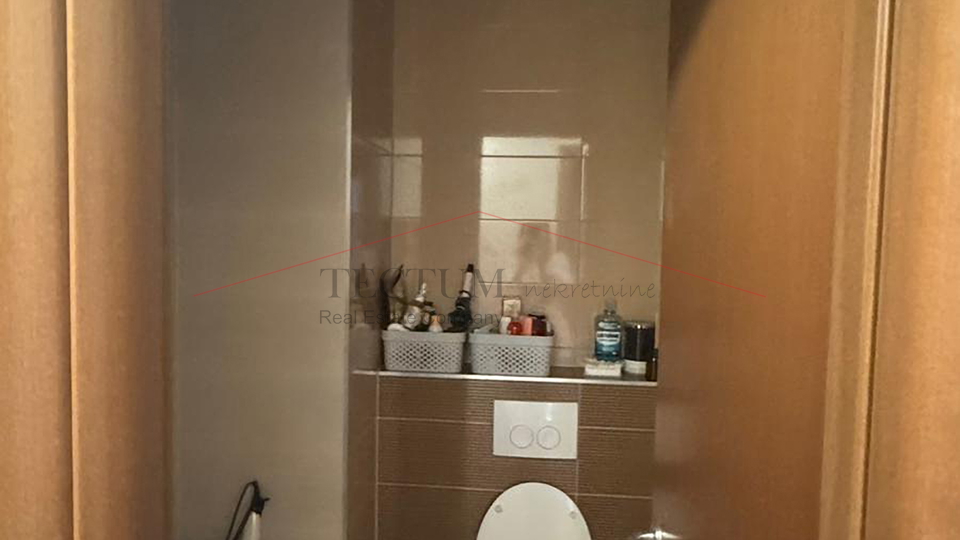 Split, stan sa 3 spaće sobe 68,78m2!