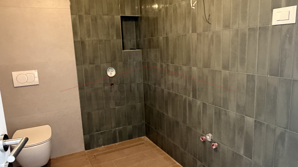 Apartment&comma; 68 m2&comma; For Sale&comma; &Scaron;ibenik - &Zcaron;abori&cacute;