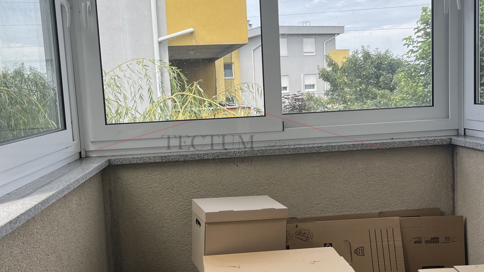 Zagreb, Sloboština, trosobni stan 67,24m2 sa garažom