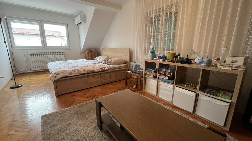 Stan 59m2 u srcu Tre&scaron;njevke za prodaju&excl;