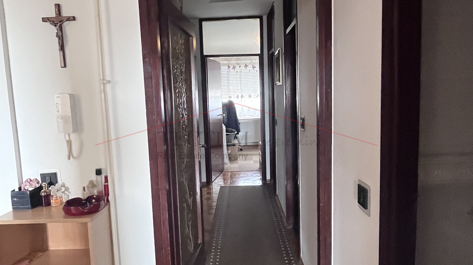 Velika Gorica&comma; stan 76m2&comma;  renoviran&excl;