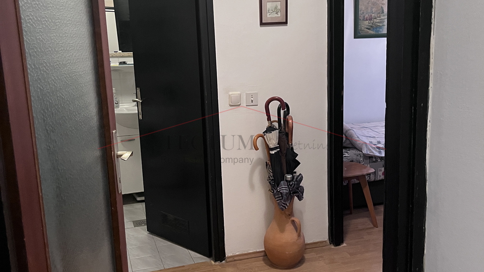 Tre&scaron;njevka&comma; Kranj&ccaron;evi&cacute;eva ulica stan 69m2