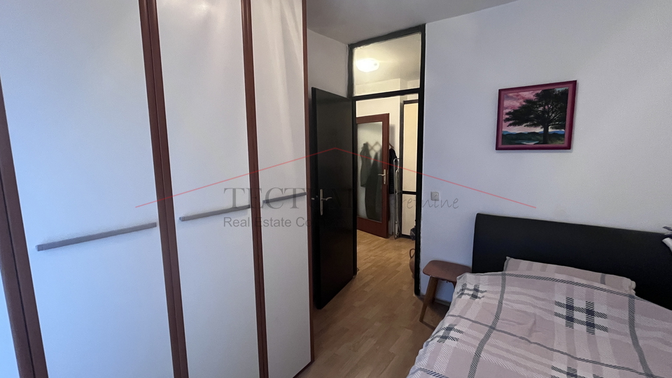 Tre&scaron;njevka&comma; Kranj&ccaron;evi&cacute;eva ulica stan 69m2