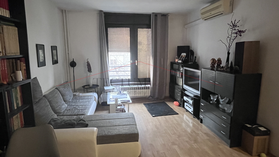 Tre&scaron;njevka&comma; Kranj&ccaron;evi&cacute;eva ulica stan 69m2