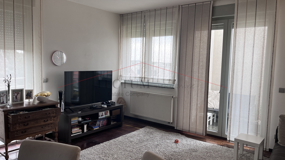 Bukovac&comma; trosoban  stan 78&comma;45m2