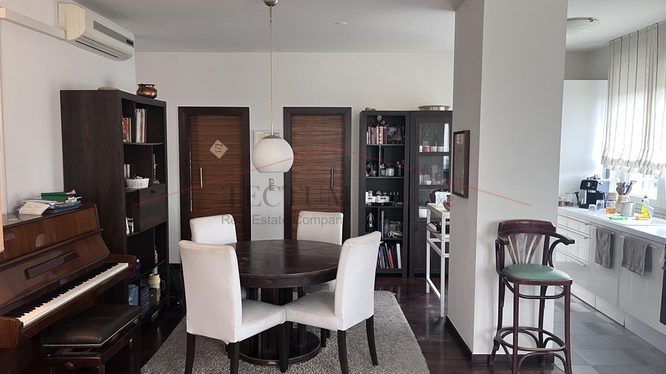 Bukovac&comma; trosoban  stan 78&comma;45m2