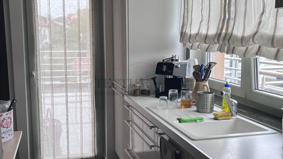 Bukovac&comma; trosoban  stan 78&comma;45m2