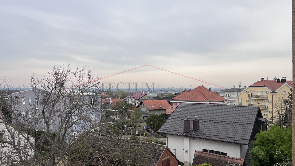 Bukovac&comma; trosoban  stan 78&comma;45m2