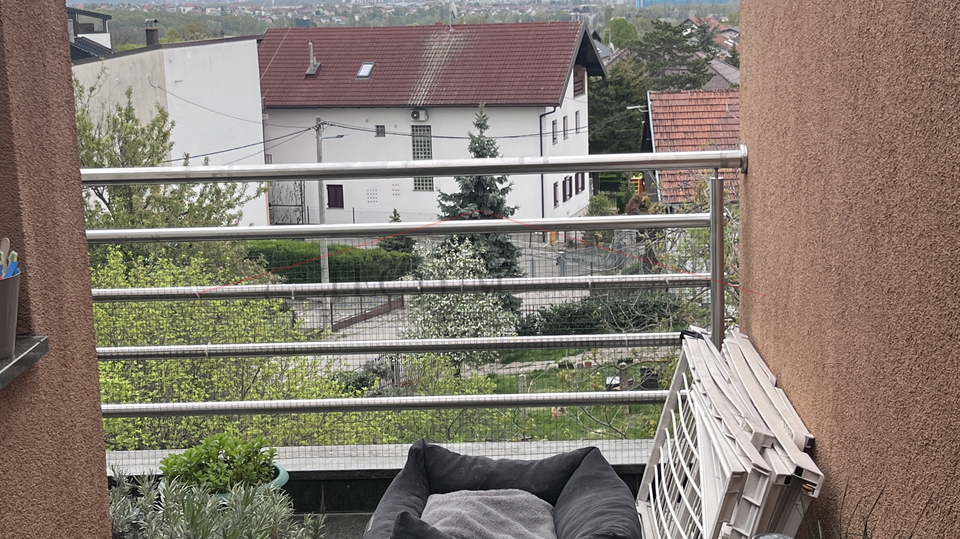 Bukovac&comma; trosoban  stan 78&comma;45m2