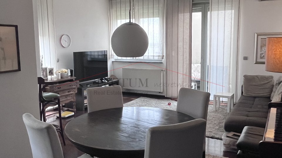 Bukovac&comma; trosoban  stan 78&comma;45m2