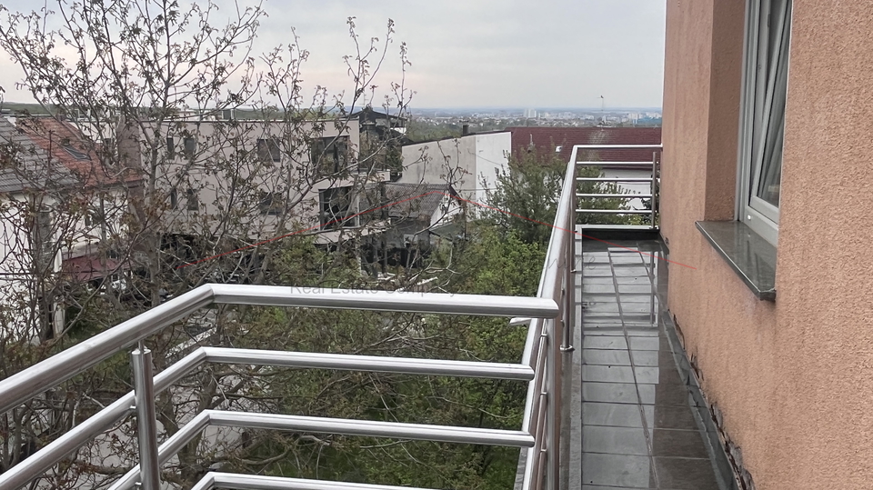 Bukovac&comma; trosoban  stan 78&comma;45m2