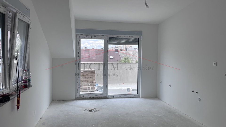 Zagreb&comma; Dubrava&comma; 4-sobni stan 110m2 2&period; kat&comma;  150m do tramvaja&excl;