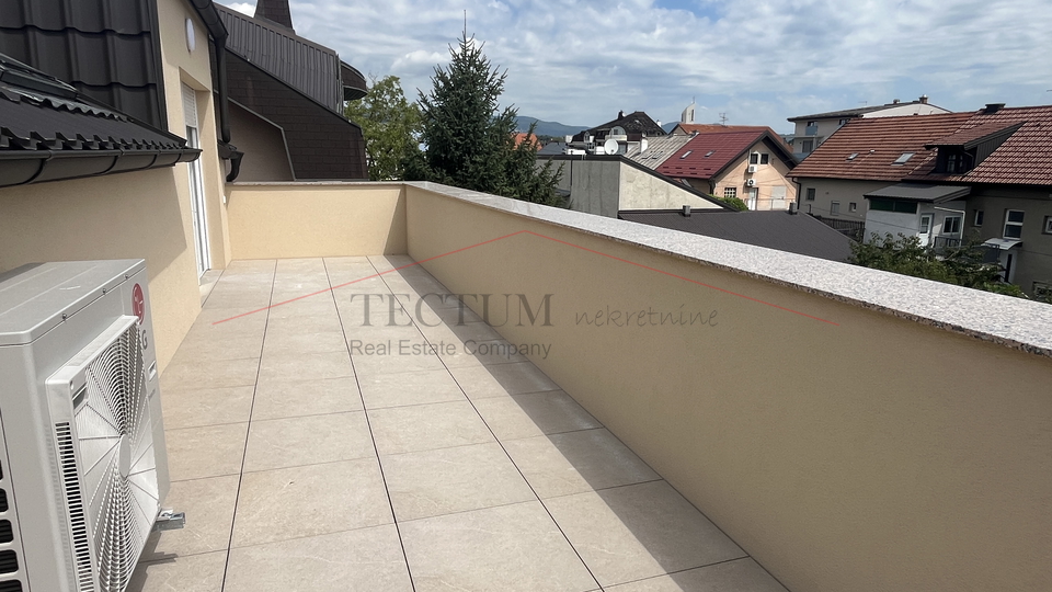 Zagreb&comma; Dubrava&comma; 4-sobni stan 110m2 2&period; kat&comma;  150m do tramvaja&excl;