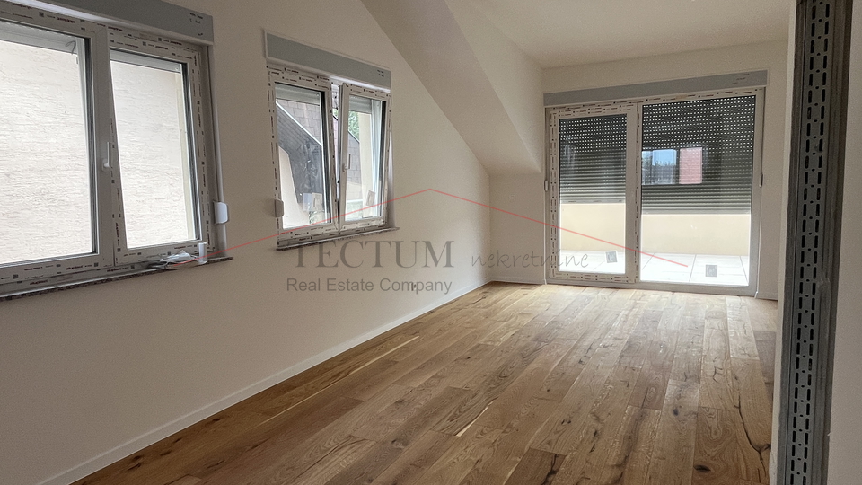 Zagreb&comma; Dubrava&comma; 4-sobni stan 110m2 2&period; kat&comma;  150m do tramvaja&excl;