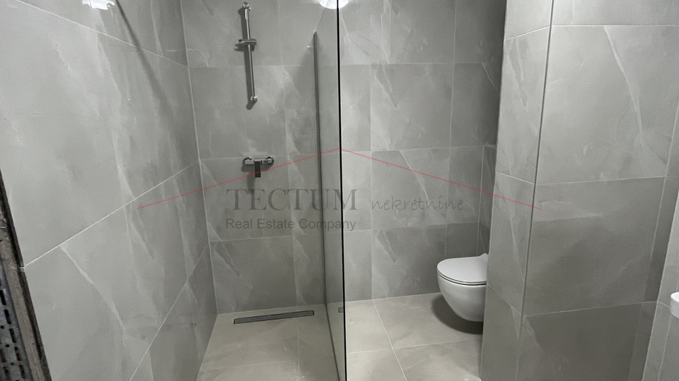 Zagreb&comma; Dubrava&comma; 4-sobni stan 110m2 2&period; kat&comma;  150m do tramvaja&excl;