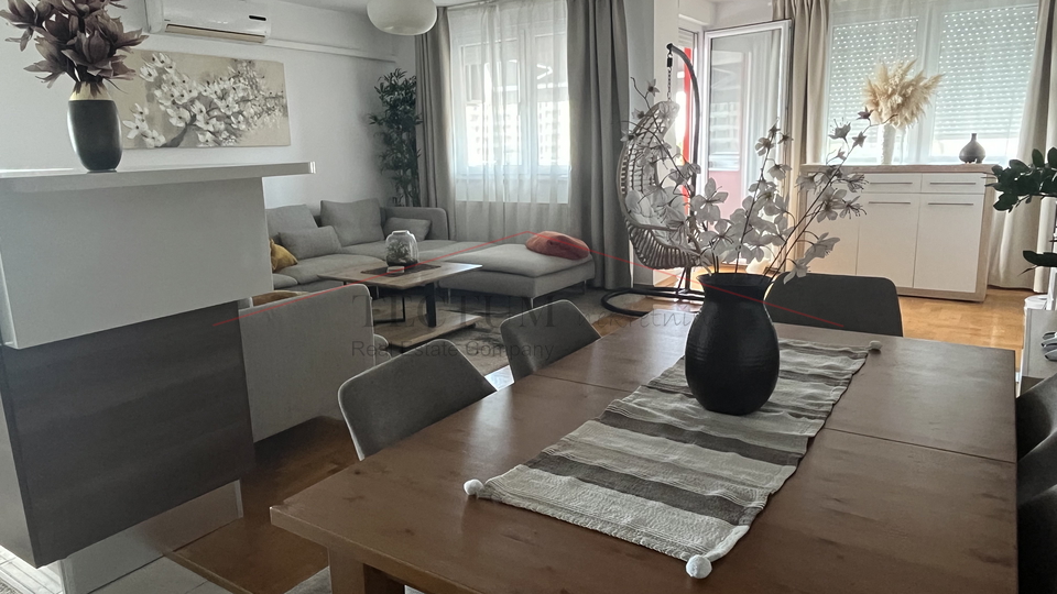 LANI&Scaron;TE&comma; PREDIVAN &Ccaron;ETVEROSOBAN STAN 105M2 I GARA&Zcaron;A 20M2
