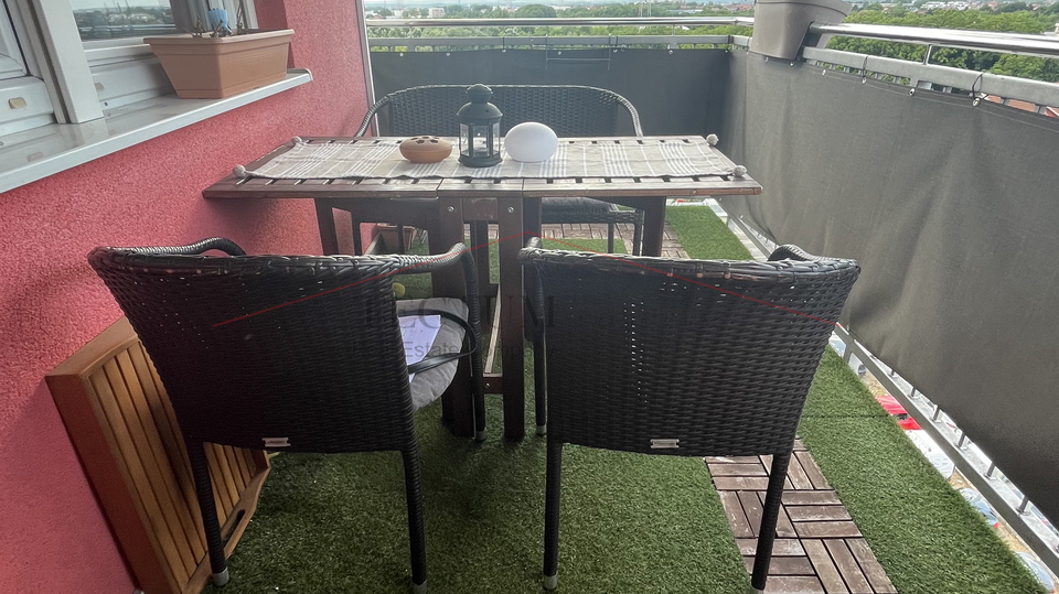 LANI&Scaron;TE&comma; PREDIVAN &Ccaron;ETVEROSOBAN STAN 105M2 I GARA&Zcaron;A 20M2