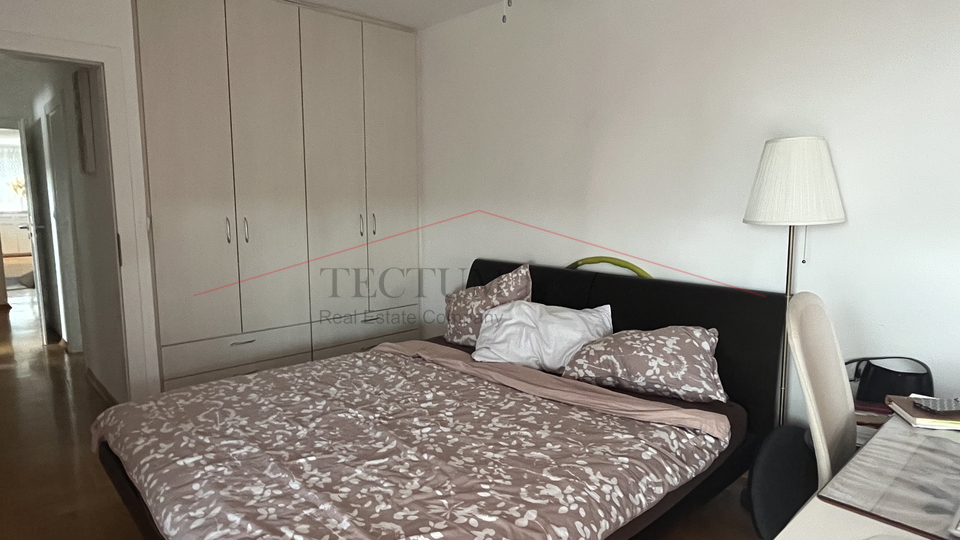 LANI&Scaron;TE&comma; PREDIVAN &Ccaron;ETVEROSOBAN STAN 105M2 I GARA&Zcaron;A 20M2