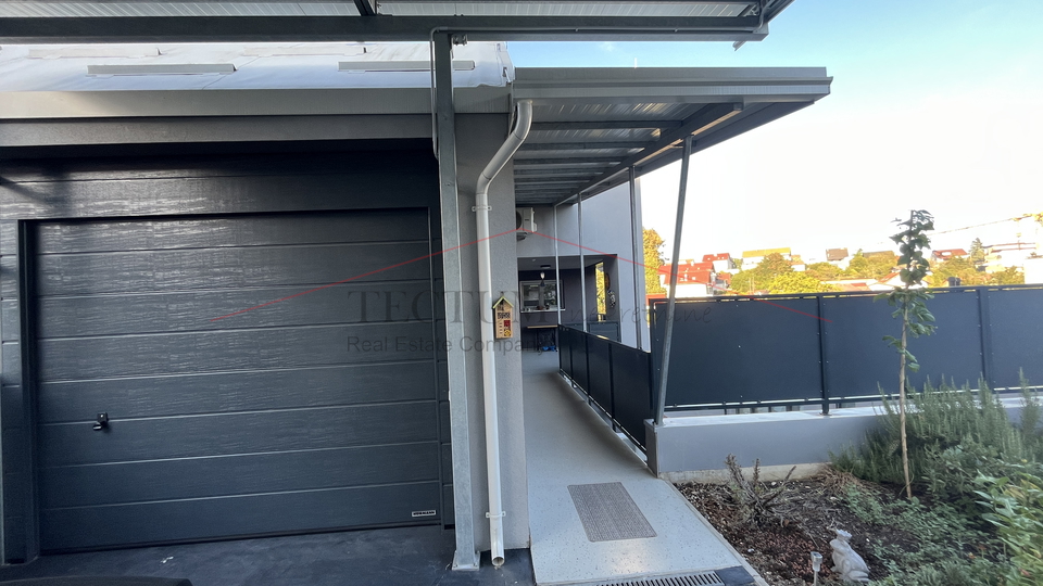 Maksimir &ndash; prostran obiteljski stan s vrtom&comma; gara&zcaron;om i vanjskim parkirnim mjestom