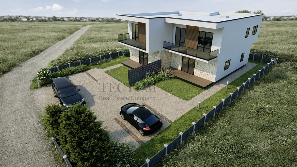 Ku&cacute;a u nizu 105m2