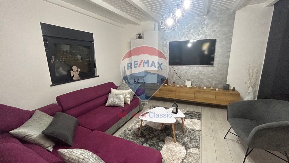 VIKEND KUĆA 77m2, detaljno renovirano, Krapina