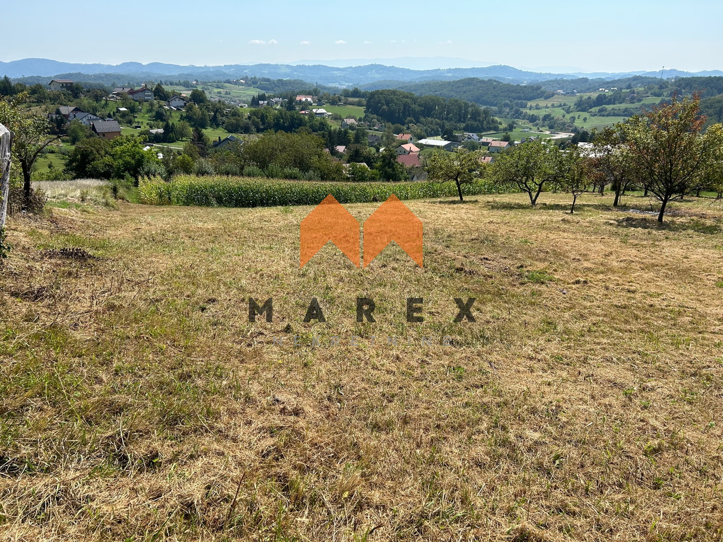 Beautiful building plot in Radoboj, 2592 m2