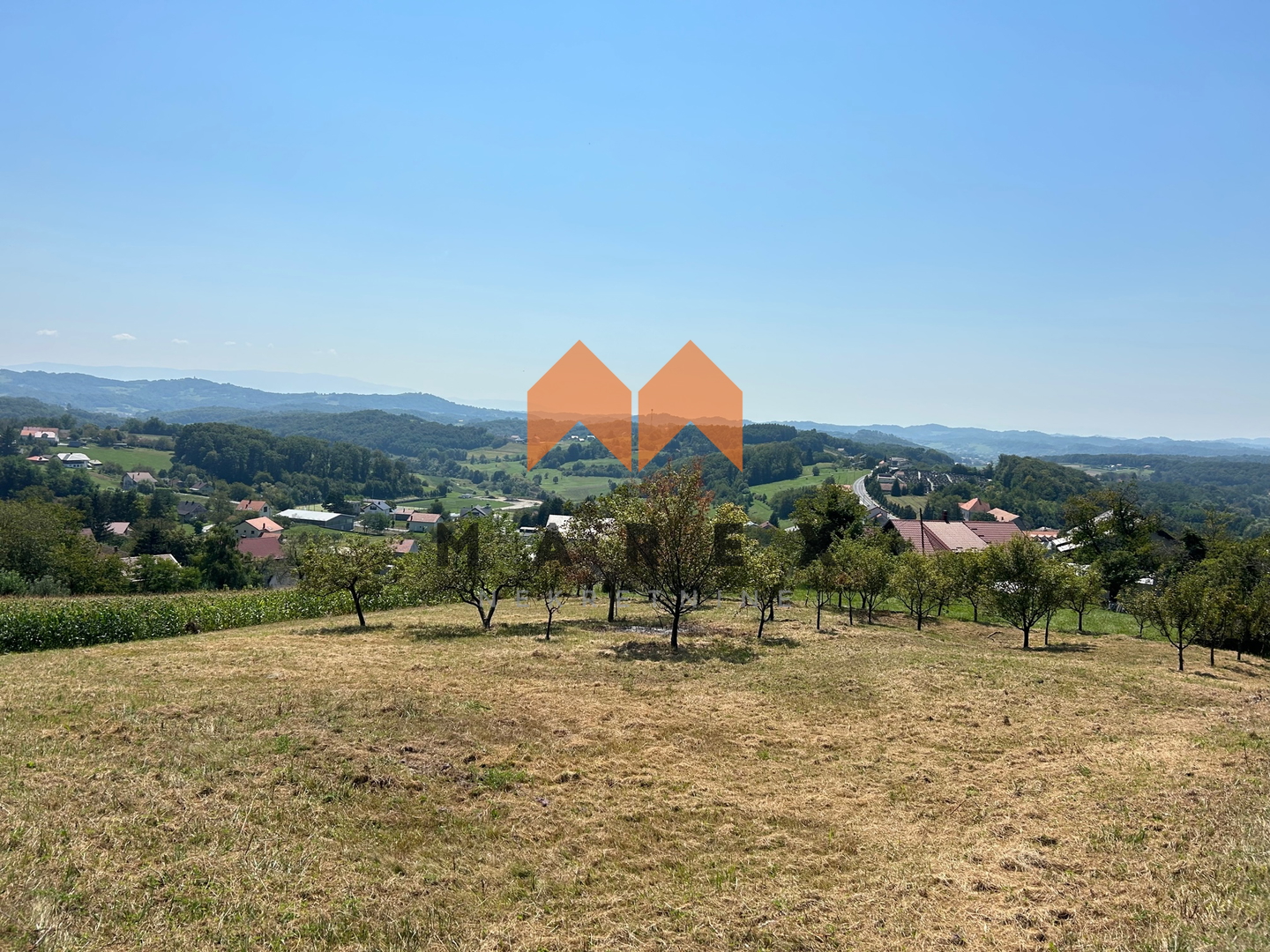 Beautiful building plot in Radoboj, 2592 m2