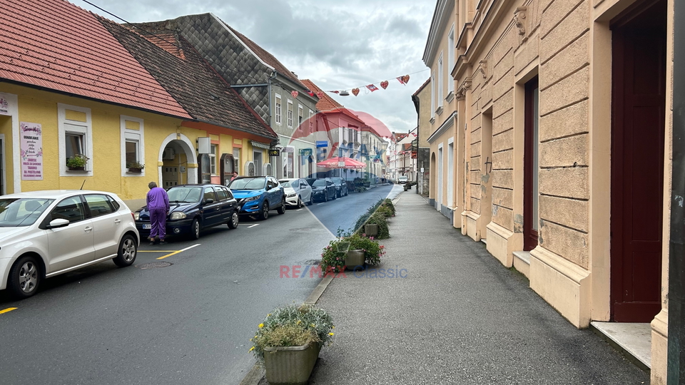 Građevinsko zemljište 713m2-KRAPINA CENTAR