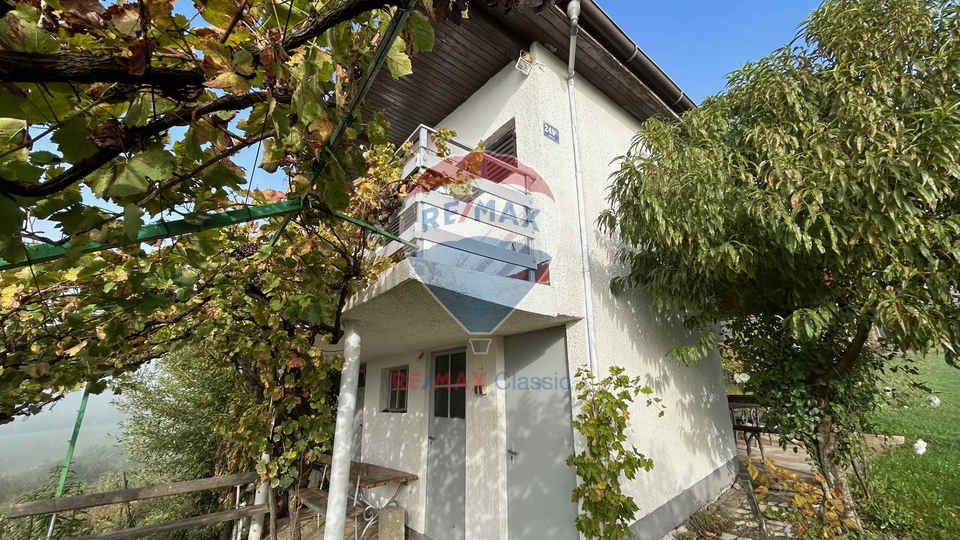 Cottage for sale in beautiful Radoboj