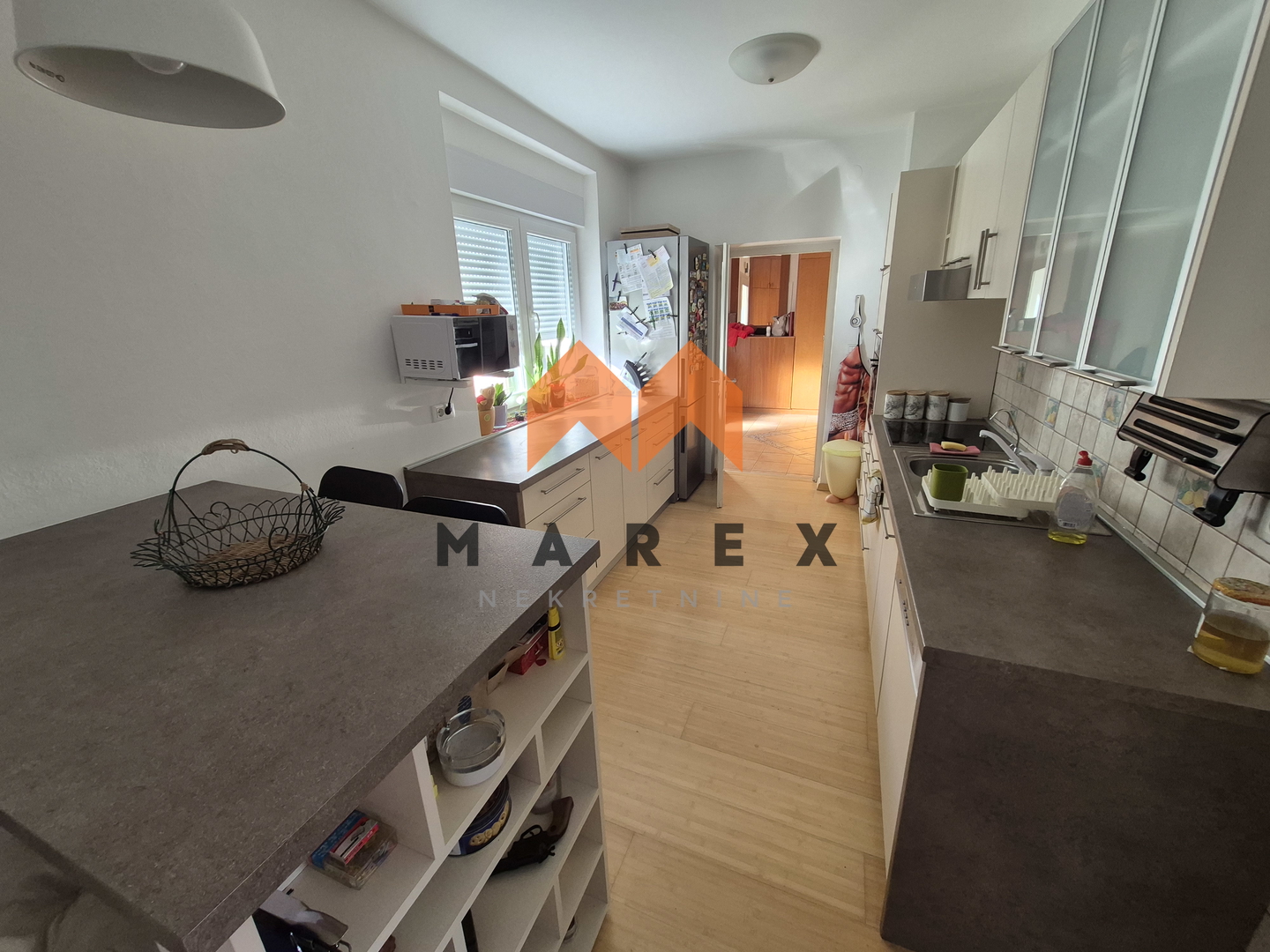 STAN 270m2 U KRAPINI - ŠABAC