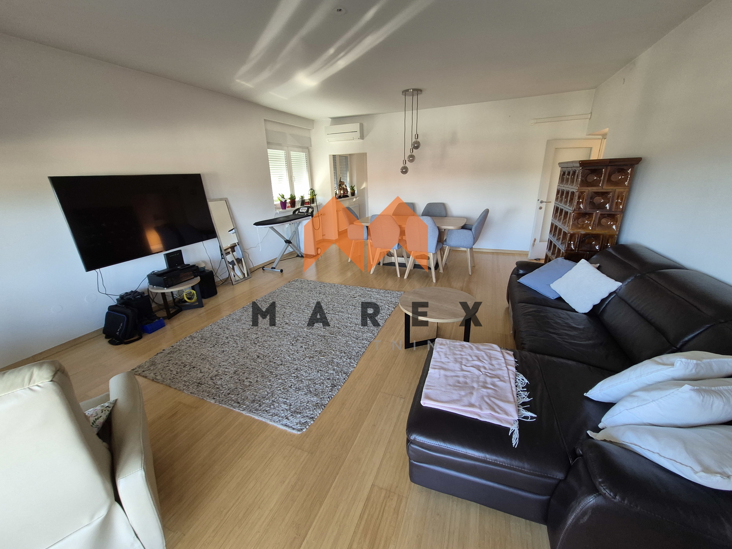 STAN 270m2 U KRAPINI - ŠABAC