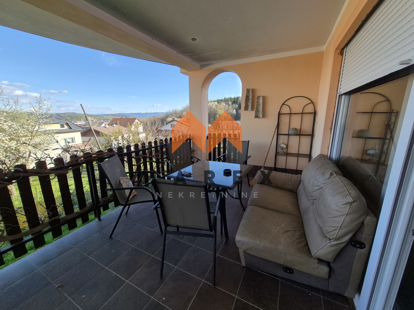 STAN 270m2 U KRAPINI - ŠABAC