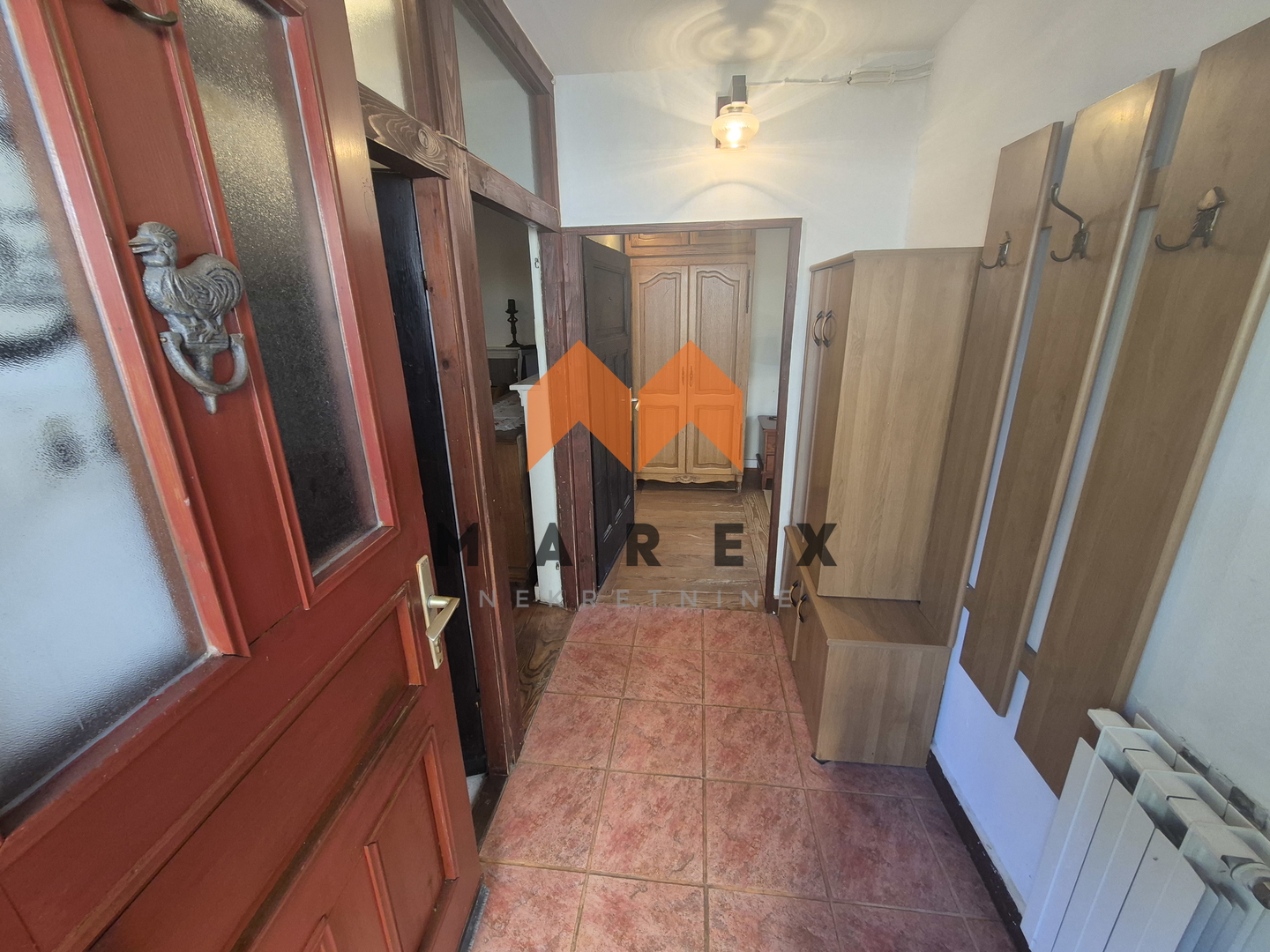 KUĆA SA POMOĆNIM OBJEKTIMA-KRUŠLJEVO SELO-OROSLAVJE