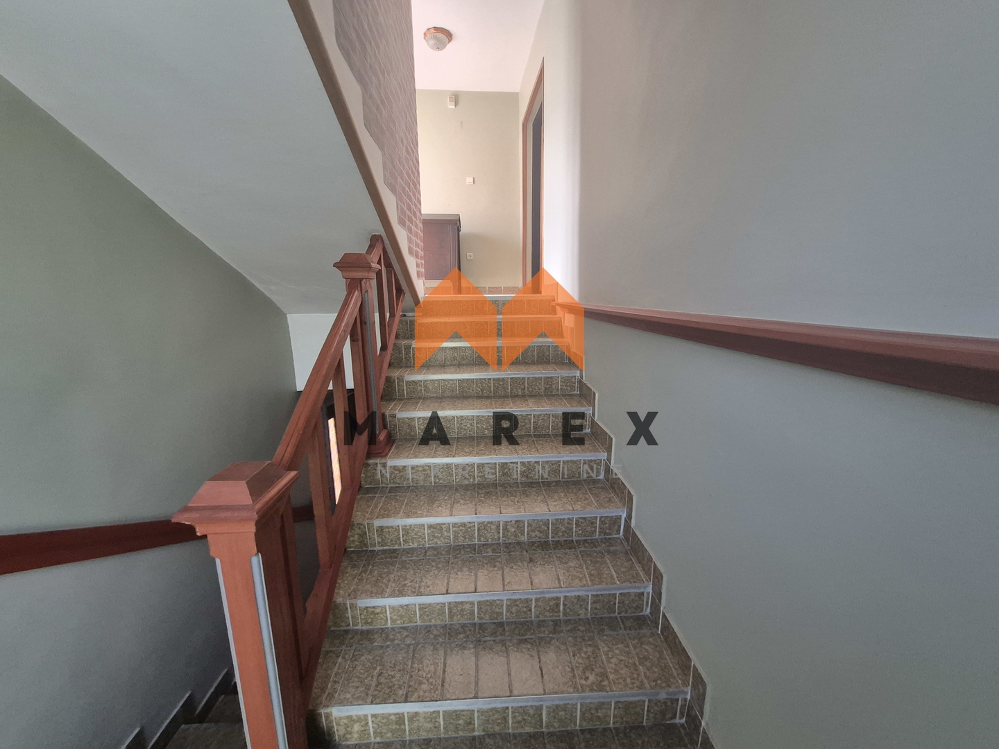 KUĆA SA POMOĆNIM OBJEKTIMA-KRUŠLJEVO SELO-OROSLAVJE