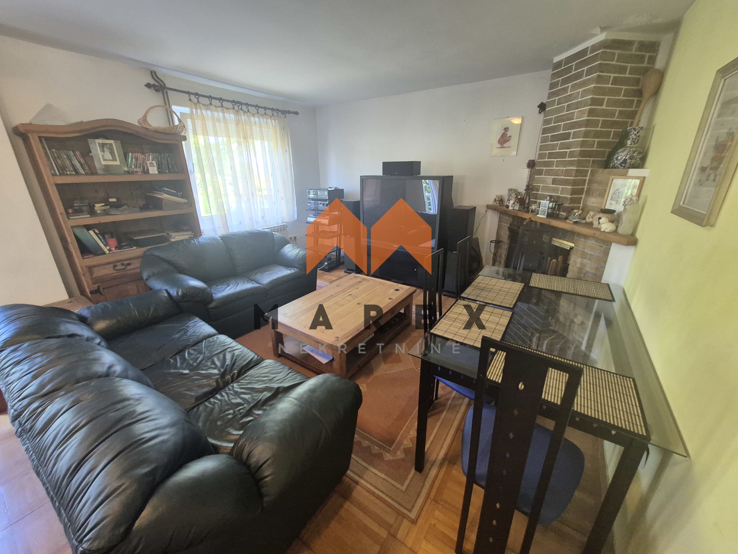 KUĆA SA POMOĆNIM OBJEKTIMA-KRUŠLJEVO SELO-OROSLAVJE