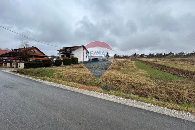 GRAĐEVINSKO ZEMLJIŠTE, 3046 m2, POZNANOVEC