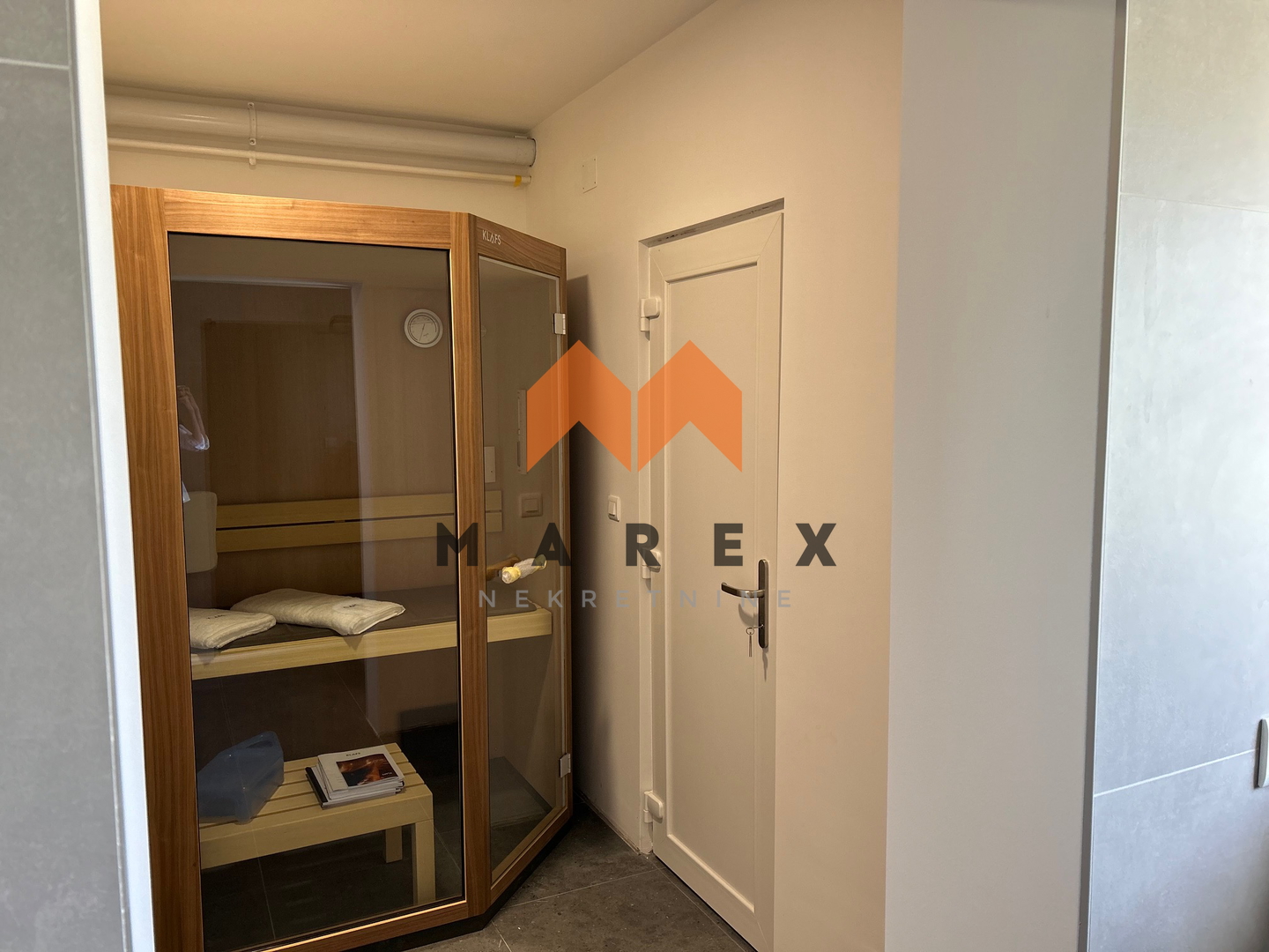 NOVI DOM U OROSLAVJU: 200M², DOSTUPNO!!