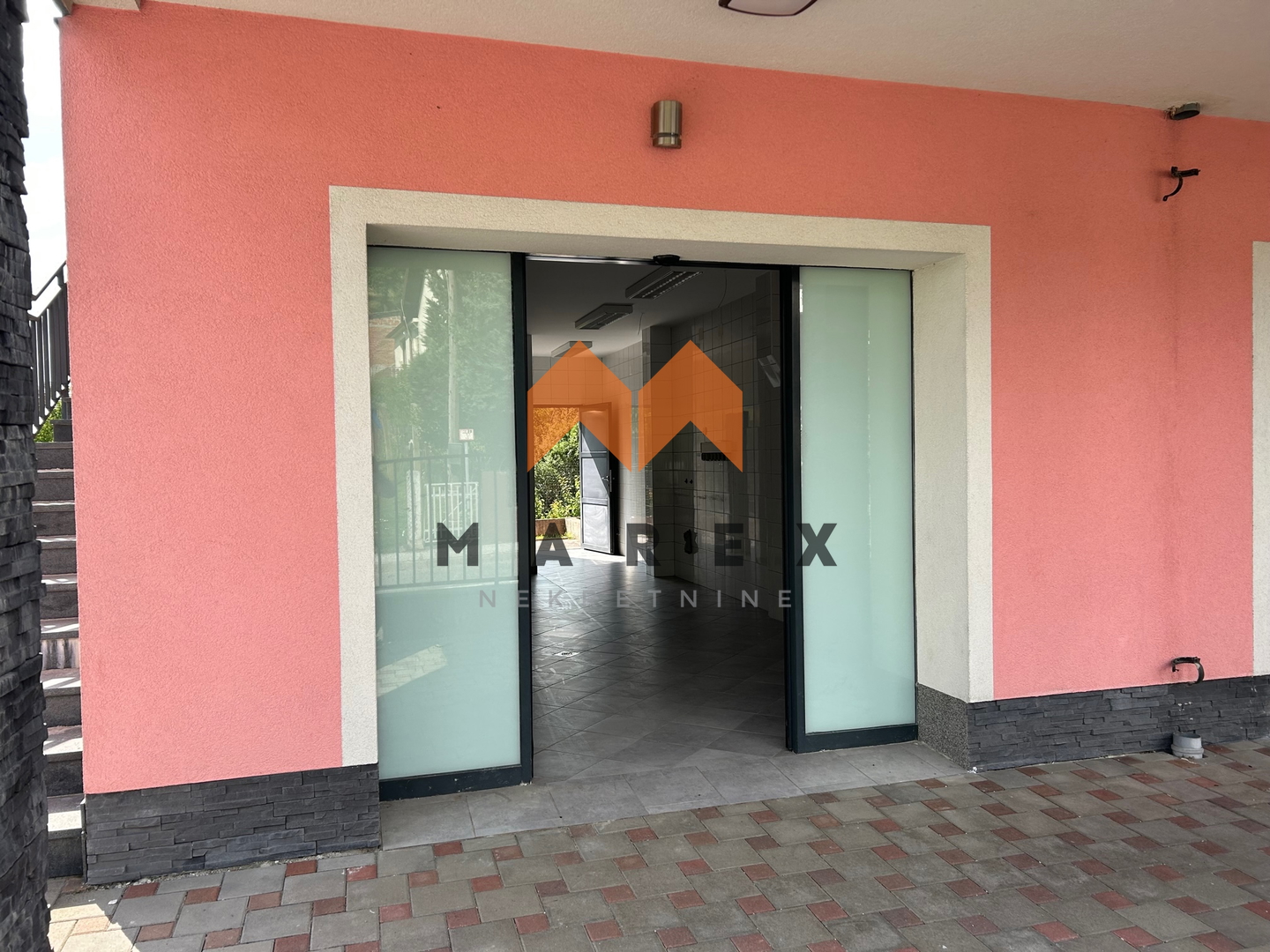 IZVRSNA INVESTICIJSKA PRILIKA NA MARKUŠEVEČKOJ CESTI!