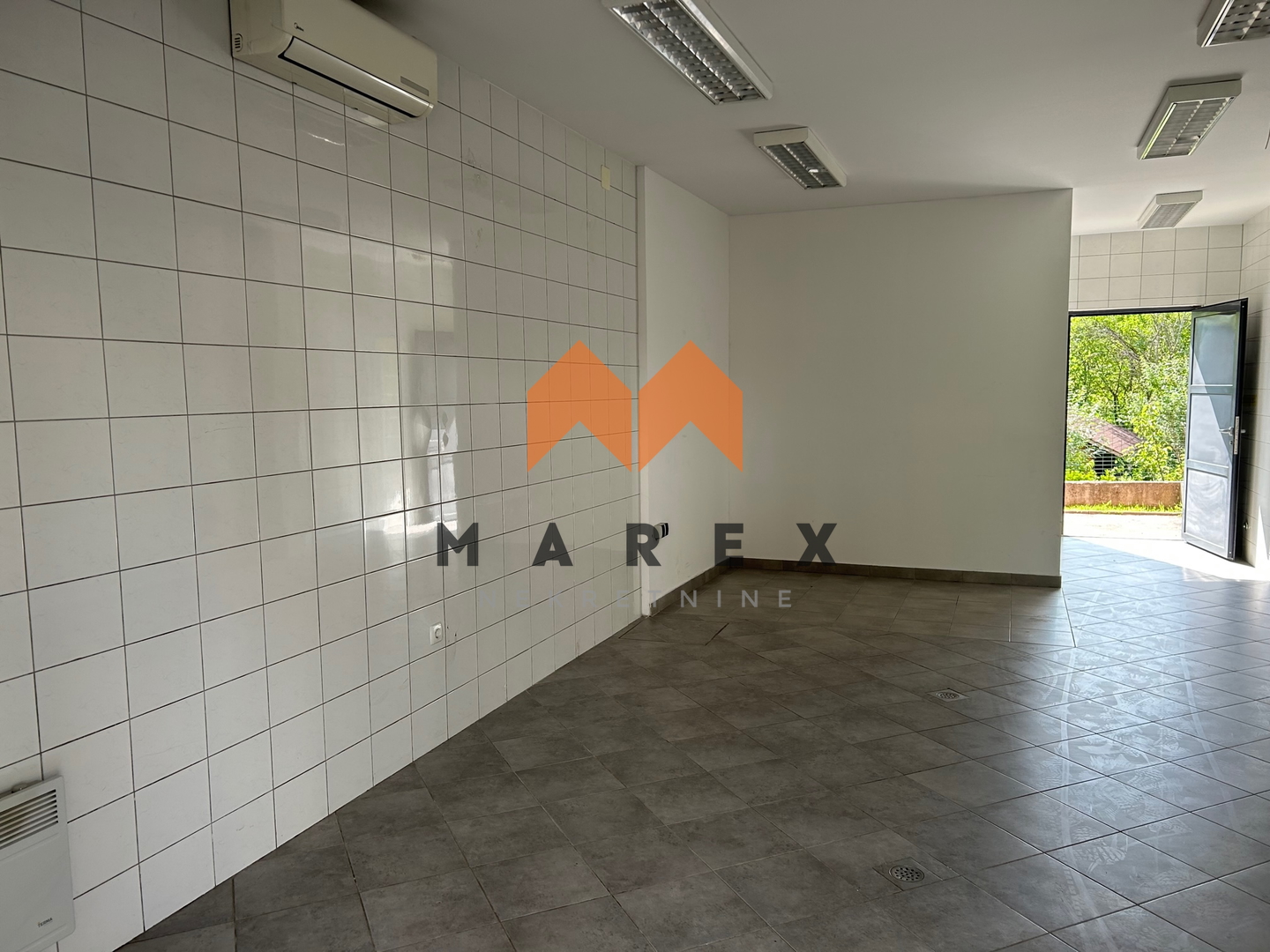 IZVRSNA INVESTICIJSKA PRILIKA NA MARKUŠEVEČKOJ CESTI!