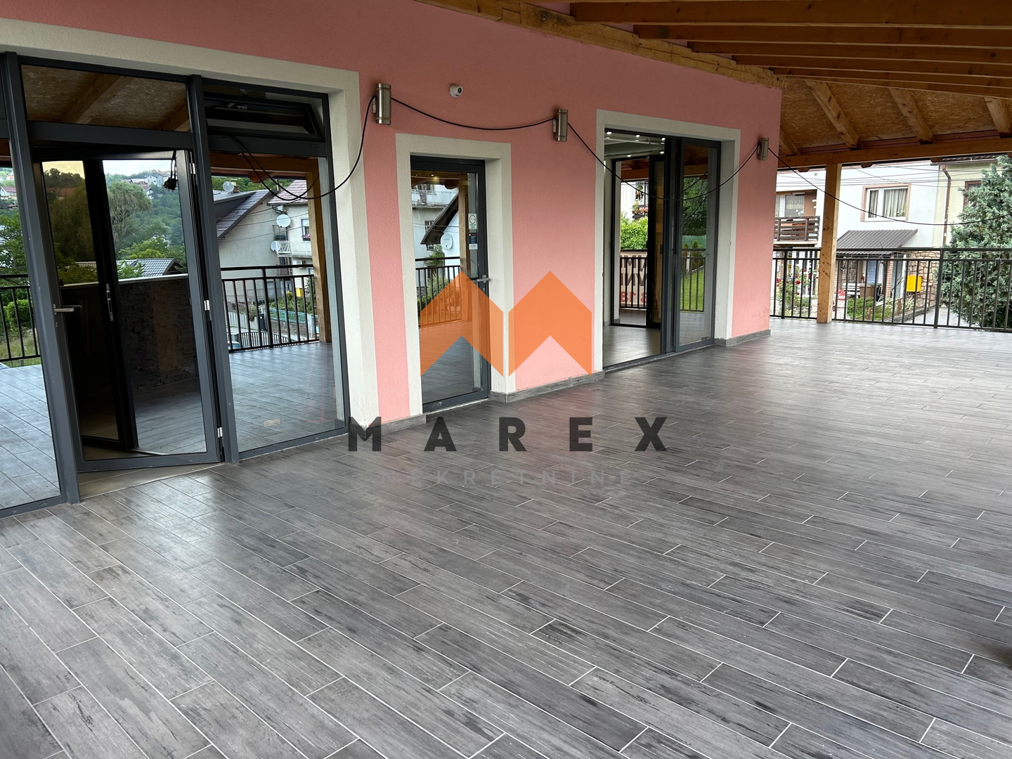 IZVRSNA INVESTICIJSKA PRILIKA NA MARKUŠEVEČKOJ CESTI!